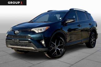 Used 2018 Toyota RAV4 SE video 1