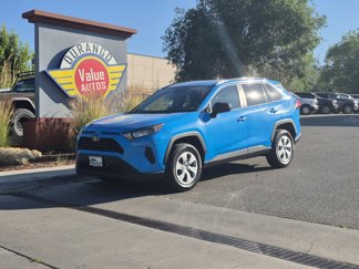 Used 2019 Toyota RAV4 LE image 1