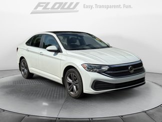 Certified 2023 Volkswagen Jetta SE image 1