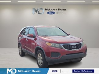 Used 2011 Kia Sorento LX image 1