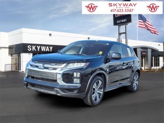 Used 2024 Mitsubishi Outlander Sport ES image 1