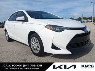 Used 2018 Toyota Corolla LE image 1