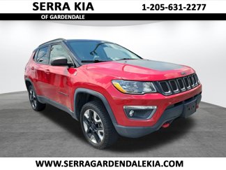 Used 2018 Jeep Compass Trailhawk image 1
