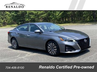 Used 2023 Nissan Altima 2.5 SV image 1