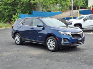 Used 2023 Chevrolet Equinox LT image 1