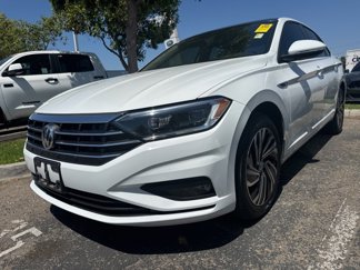 Used 2021 Volkswagen Jetta SEL Premium image 1