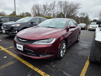 Used 2015 Chrysler 200 S w/ Comfort Group image 1