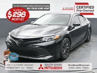 Used 2019 Toyota Camry LE image 1