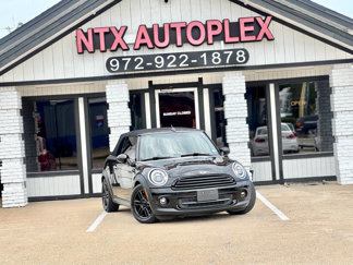Used 2011 MINI Cooper Convertible image 1