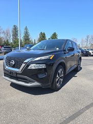 Used 2023 Nissan Rogue SV image 1