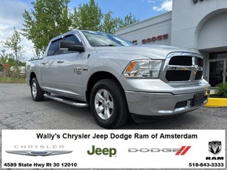 Used 2019 RAM 1500 Classic SLT w/ Luxury Group image 1
