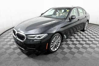Used 2022 BMW 530i w/ Premium Package image 1