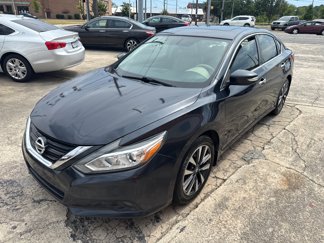 Used 2016 Nissan Altima 2.5 SL w/ 2.5 Technology Package image 1