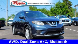 Used 2015 Nissan Rogue SV image 1