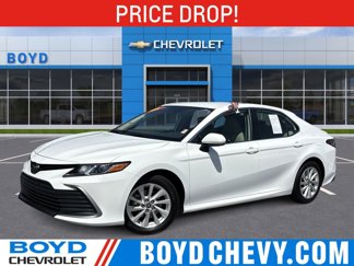 Used 2022 Toyota Camry LE image 1