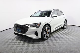 Used 2022 Audi e-tron Premium Plus w/ Premium Plus Package image 1