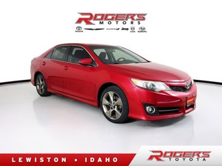 Used 2014 Toyota Camry SE image 1