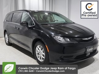 Certified 2023 Chrysler Voyager LX image 1