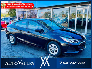 Used 2019 Chevrolet Cruze LS image 1