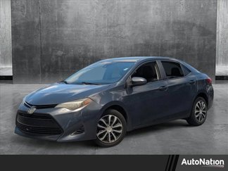 Used 2019 Toyota Corolla LE image 1
