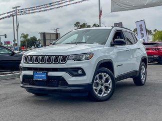 New 2025 Jeep Compass Latitude image 1