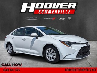 Used 2021 Toyota Corolla LE image 1