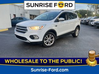 Used 2017 Ford Escape SE w/ Equipment Group 201A image 1