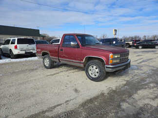 Used 1990 Chevrolet Silverado 1500 4x4 Regular Cab image 1