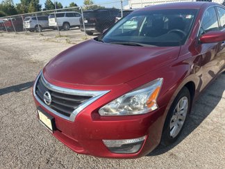 Used 2015 Nissan Altima 2.5 S w/ Power Driver Seat Package image 1
