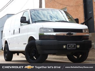 Used 2017 Chevrolet Express 2500 image 1