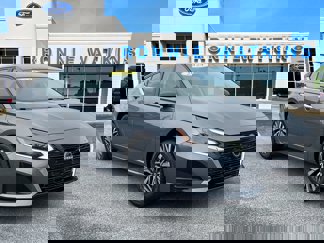 Used 2024 Nissan Altima 2.5 SV image 1