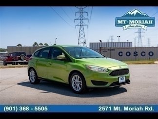 Used 2018 Ford Focus SE w/ Cold Weather Package image 1