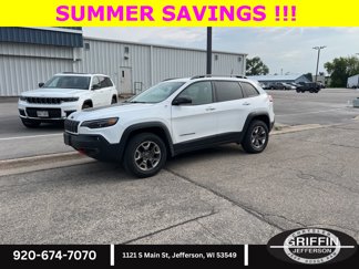 Used 2019 Jeep Cherokee Trailhawk w/ Cold Weather Group image 1