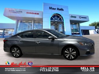 Used 2021 Nissan Altima 2.5 SV image 1