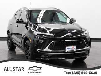 Used 2024 Buick Encore GX Sport Touring image 1