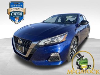 Used 2022 Nissan Altima 2.5 SR image 1