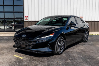 Used 2023 Hyundai Elantra Limited image 1