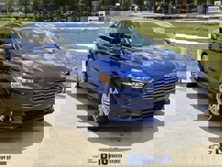 Used 2016 Ford Fusion Titanium image 1