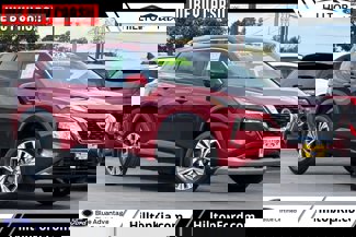 Used 2022 Nissan Rogue SV image 1