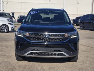 Used 2024 Volkswagen Taos SE video 2