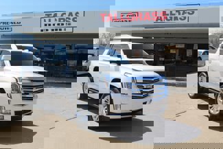 Used 2018 Cadillac Escalade Platinum image 1