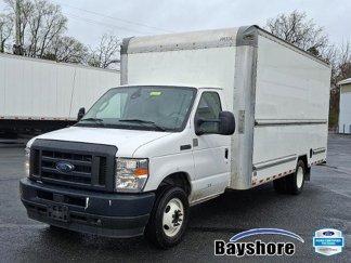 Certified 2022 Ford E-350 and Econoline 350 Super Duty image 1