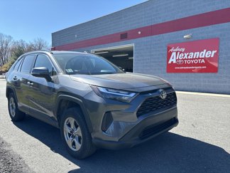 Used 2024 Toyota RAV4 XLE image 1