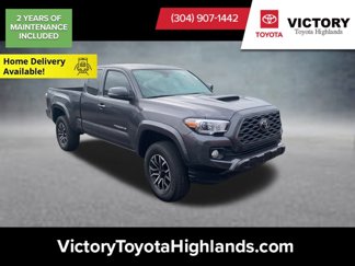 Used 2022 Toyota Tacoma TRD Sport w/ TRD Premium Sport Package image 1