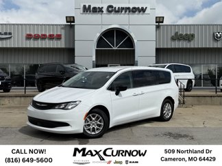 Used 2024 Chrysler Voyager LX image 1