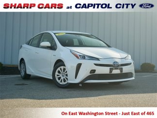 Used 2022 Toyota Prius LE image 1