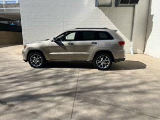 Used 2015 Jeep Grand Cherokee Summit image 1