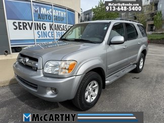 Used 2005 Toyota Sequoia SR5 image 1