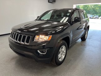 Used 2016 Jeep Grand Cherokee Laredo w/ Quick Order Package 23E image 1