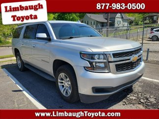 Used 2019 Chevrolet Suburban LT image 1